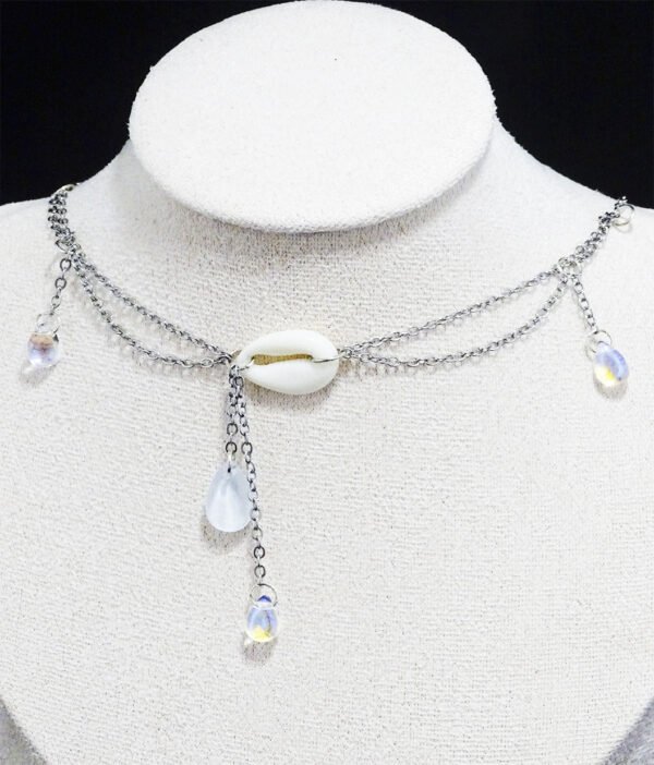 Blue2-Cypraea-Necklace Blue2-Cypraea-Necklace