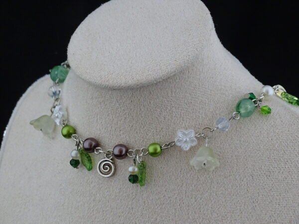 Cheshire Cat Green Necklace Cheshire Cat Green Necklace