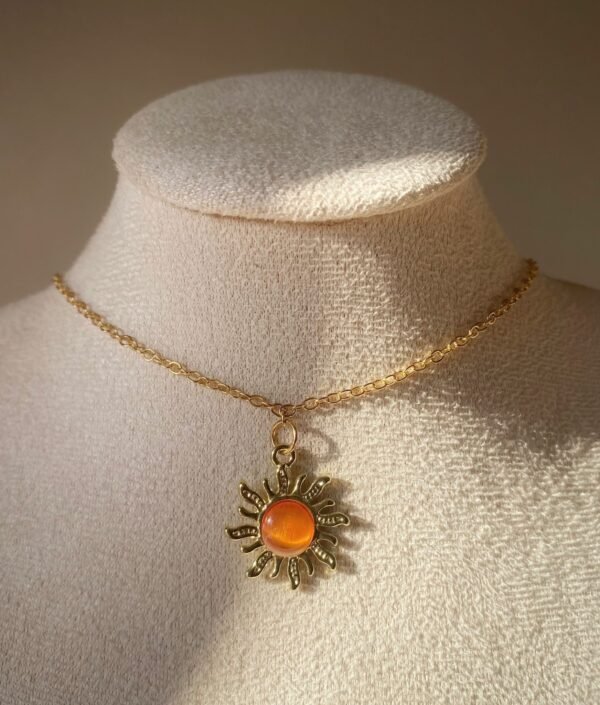 zon Sun Nacklace