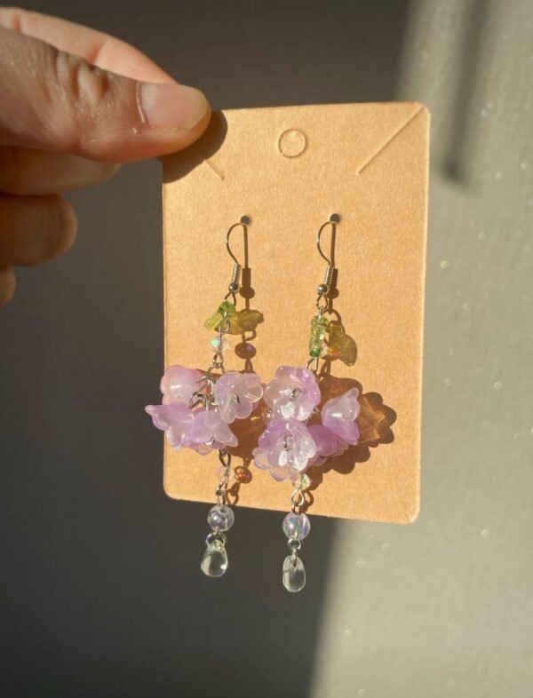 paars Earings whith wisteria dangling Earings