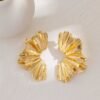 Gold Colored Leaf Earings