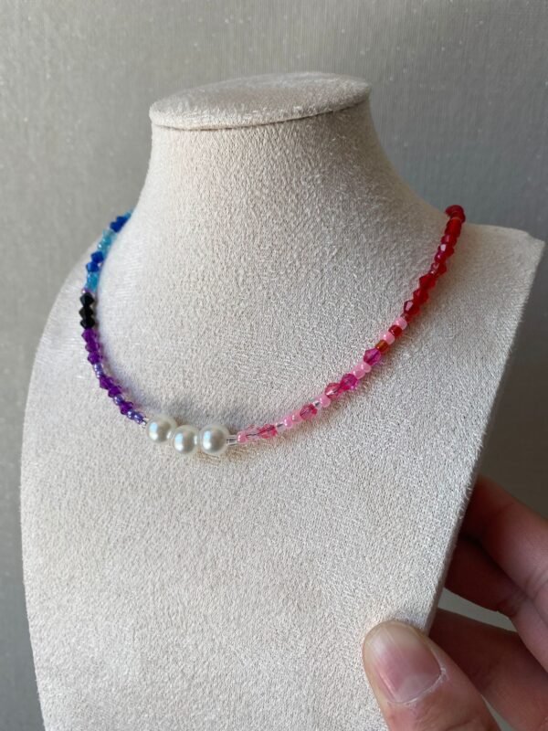 Rainbow Pearl Nacklace