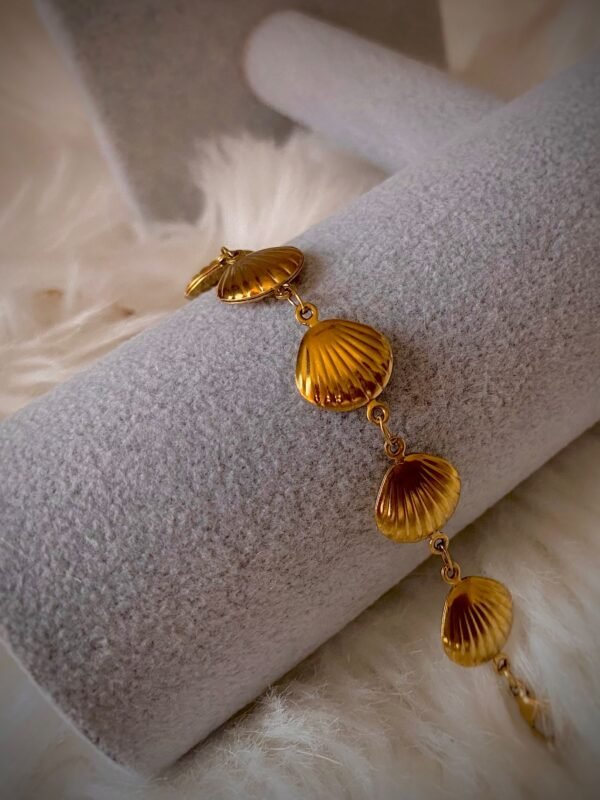 Sea Shell Bracelet