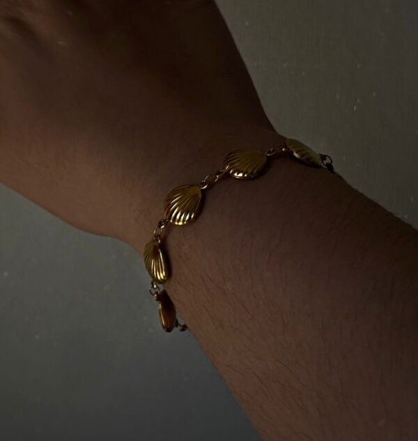 try on Sea Shell Bracelet
